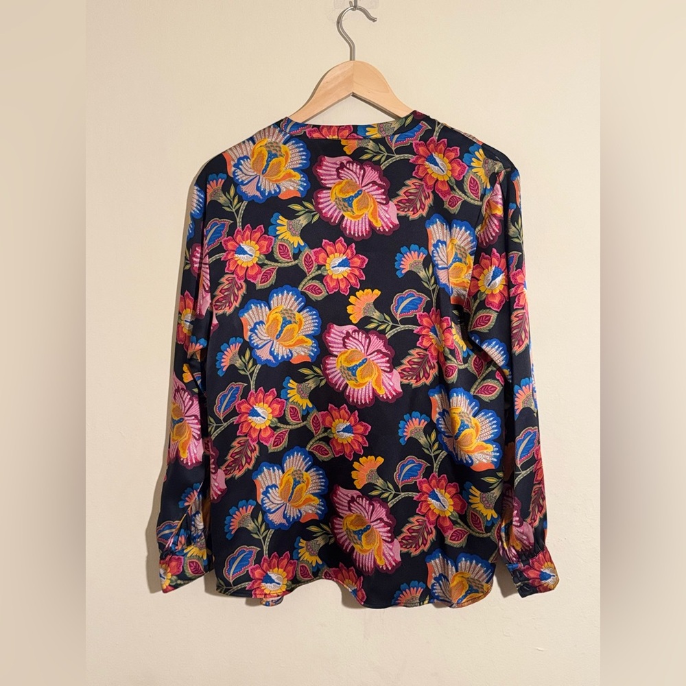 Johnny Was Multicolor Floral Button Down Shirt - Picture 4 of 10